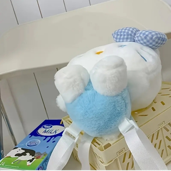 Hello Kitty Plush Backpack - Picture 3 of 6